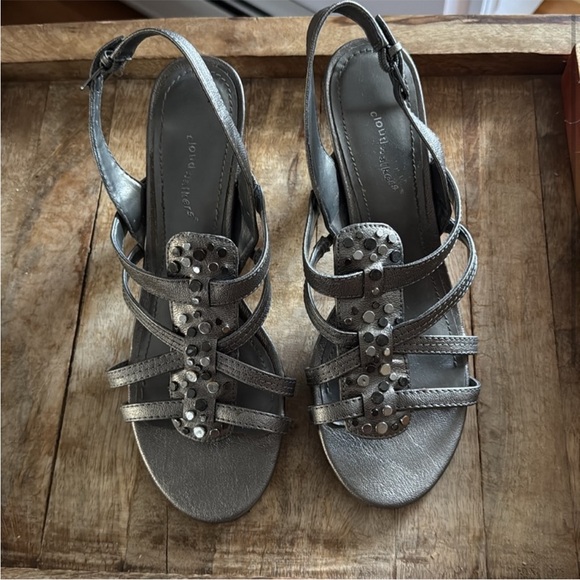 cloudwalkers Elegant Metallic Pewter Strappy Heels Size 10 W - Picture 2 of 6